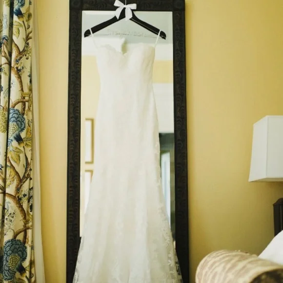 Romona Keveza Wedding Dress - Picture 3 of 5